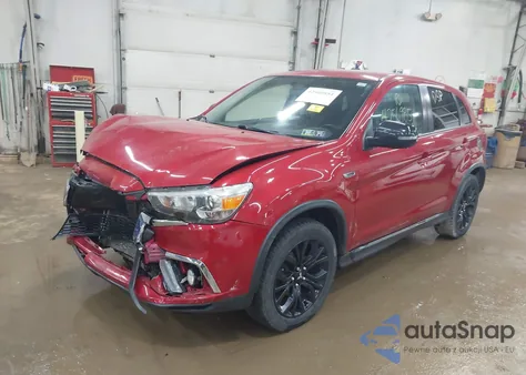2018 Mitsubishi Outlander Sport 2.0 Le z USA, uszkodzony, nr VIN JA4AR3AU3JZ024877